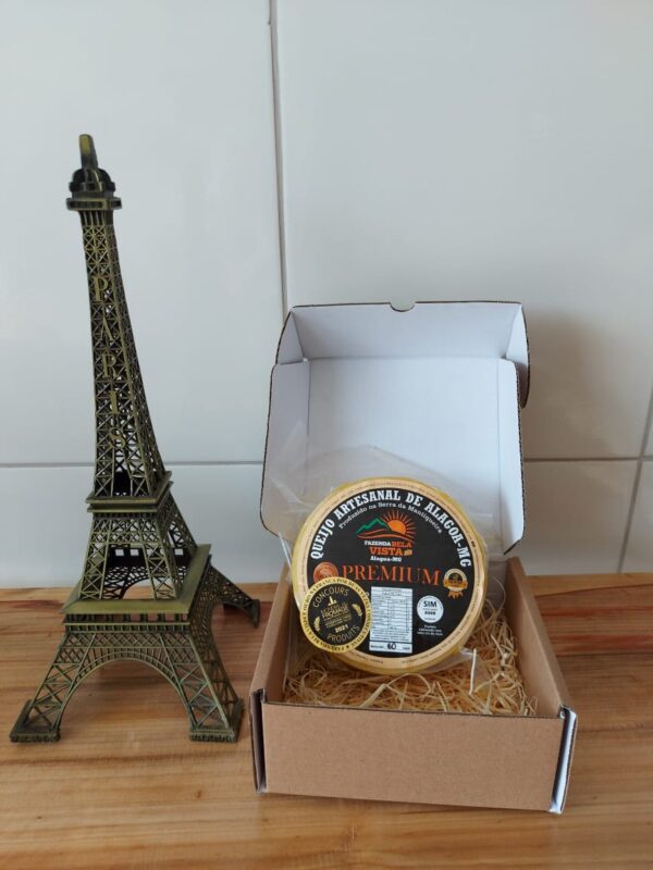 Queijo Artesanal Premium Fazenda Bela Vista 60 dias 1kg (Ouro no Mundial de Queijos da França em 2019 e 2021) - Image 5