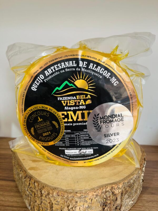Queijo Artesanal Premium Fazenda Bela Vista 60 dias 1kg (Ouro no Mundial de Queijos da França em 2019 e 2021)